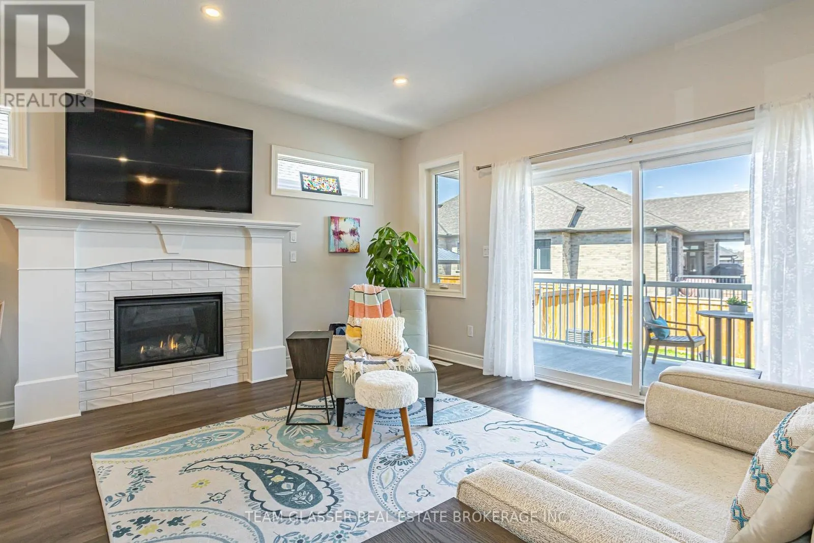 176 BOARDWALK WAY