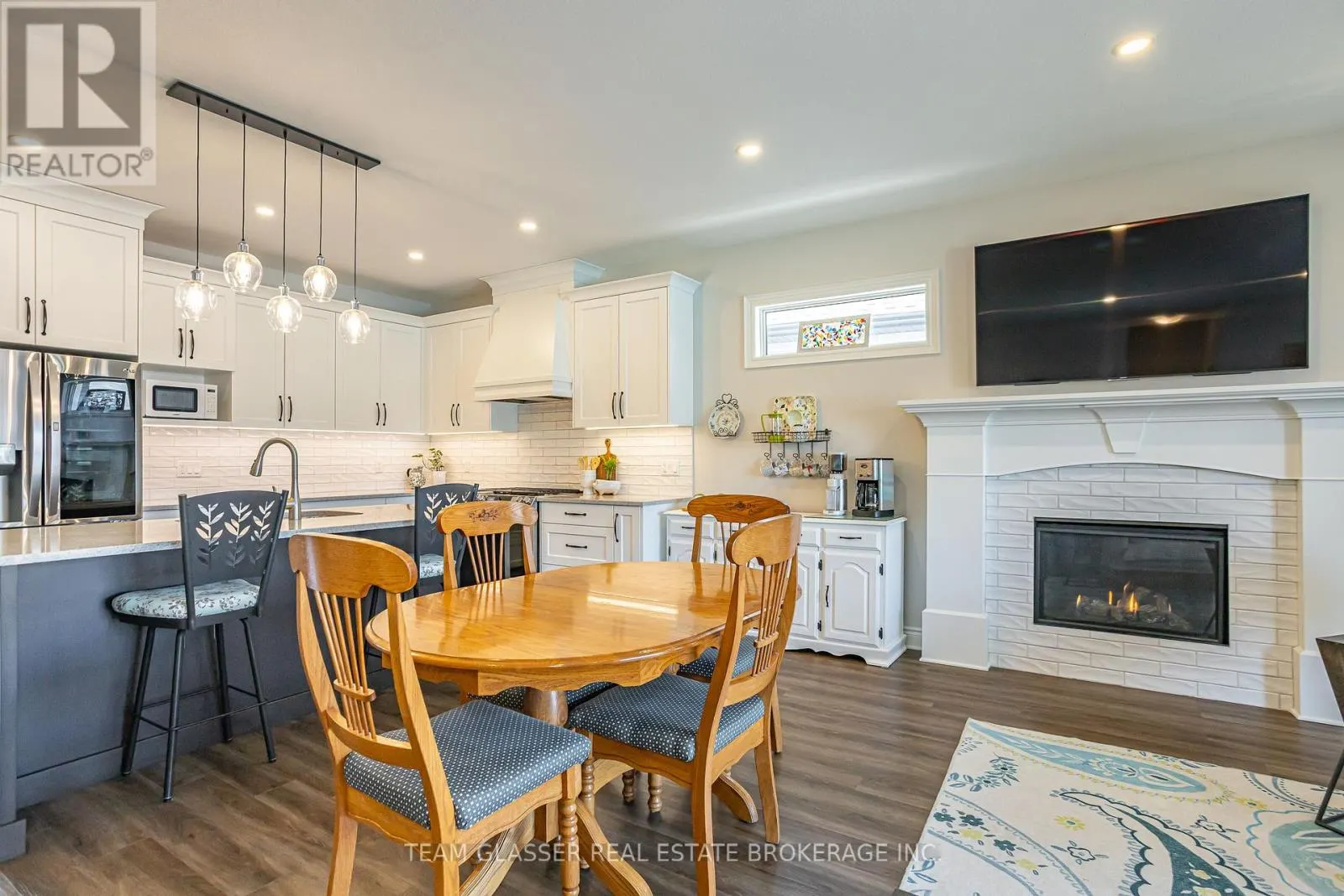 176 BOARDWALK WAY