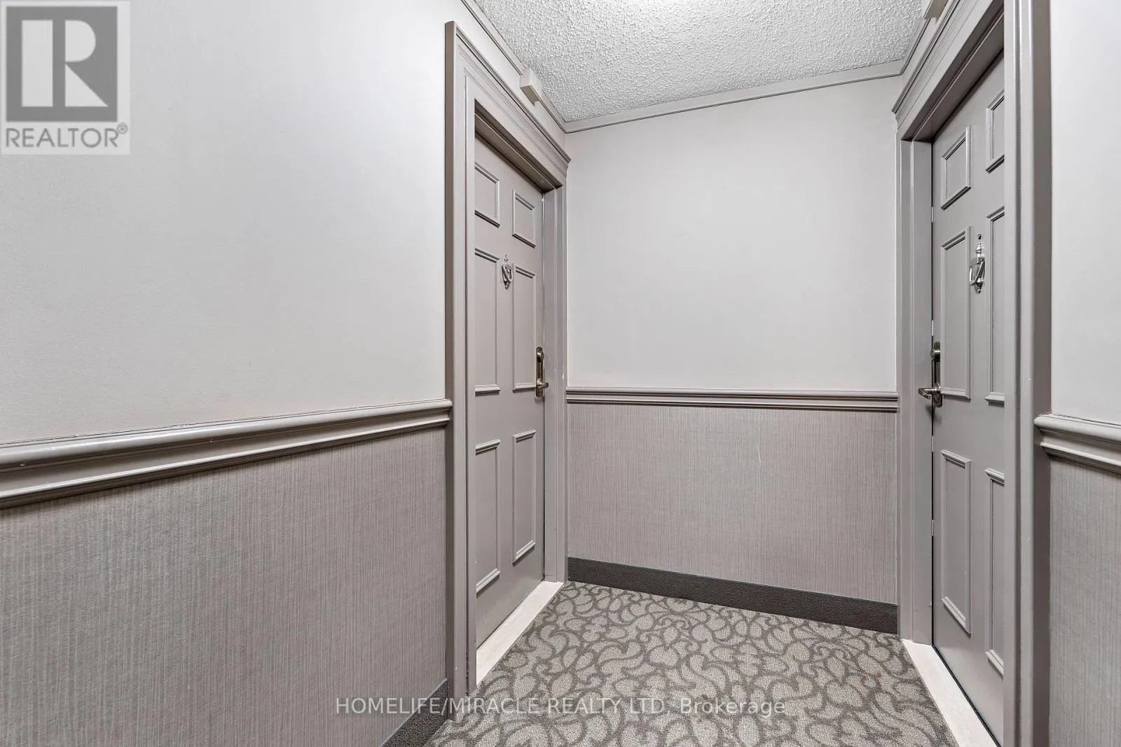 609 - 120 BARRETT COURT