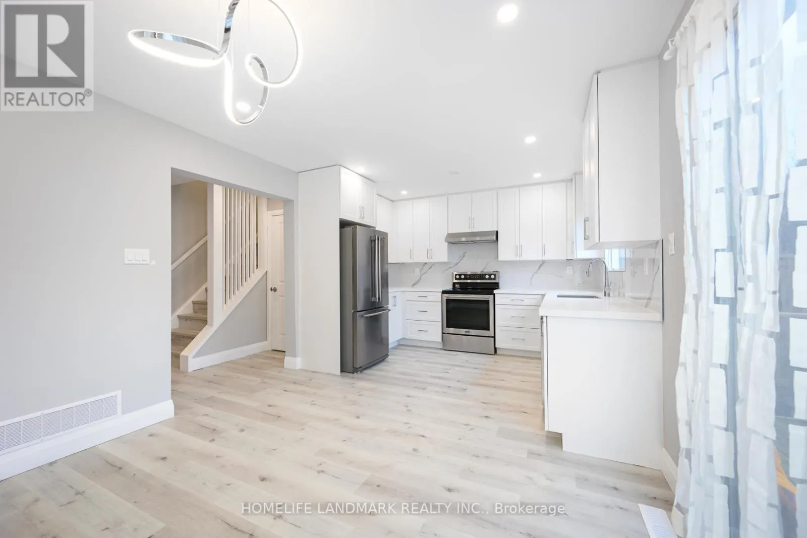 25 WHITE OWL CRESCENT