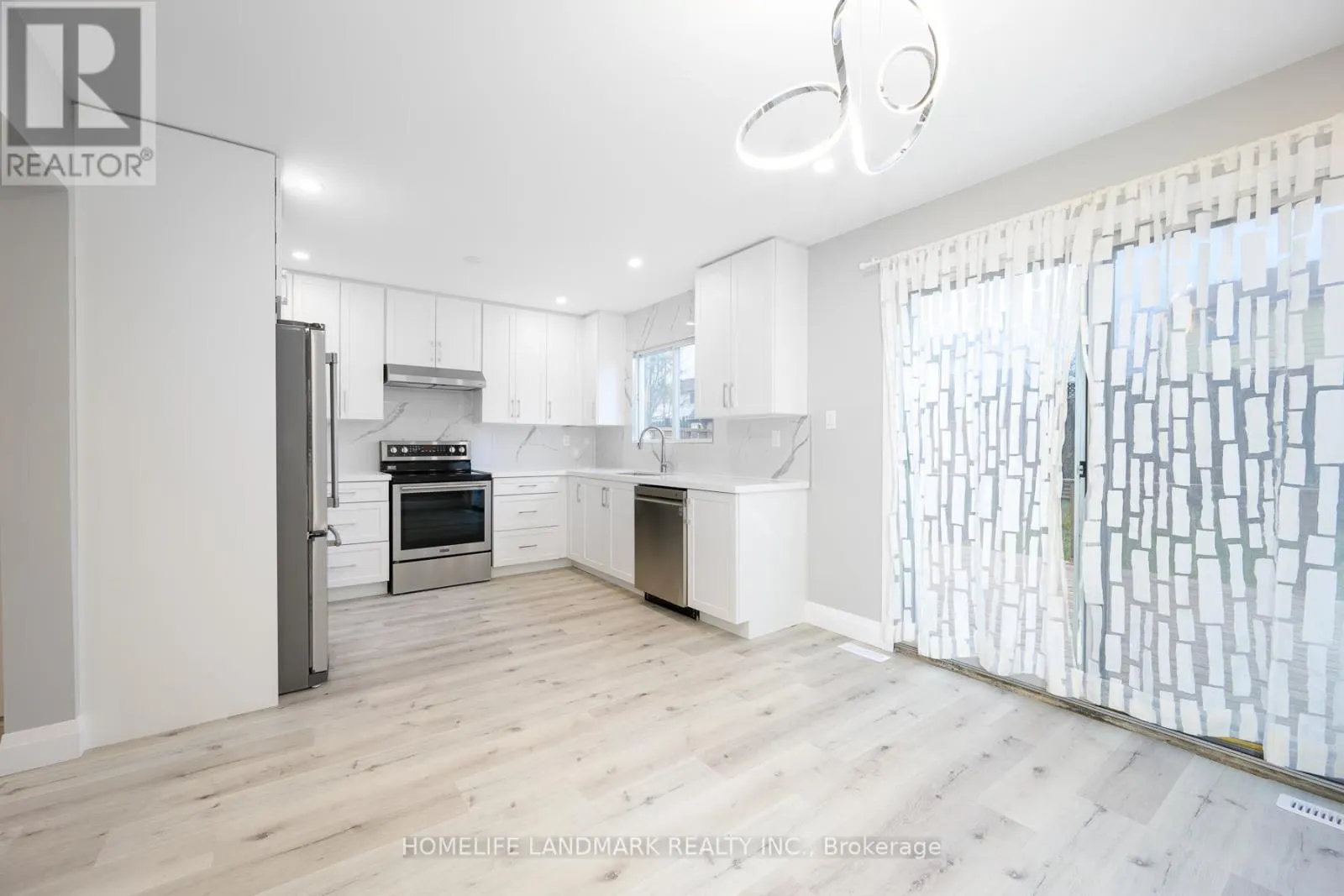 25 WHITE OWL CRESCENT