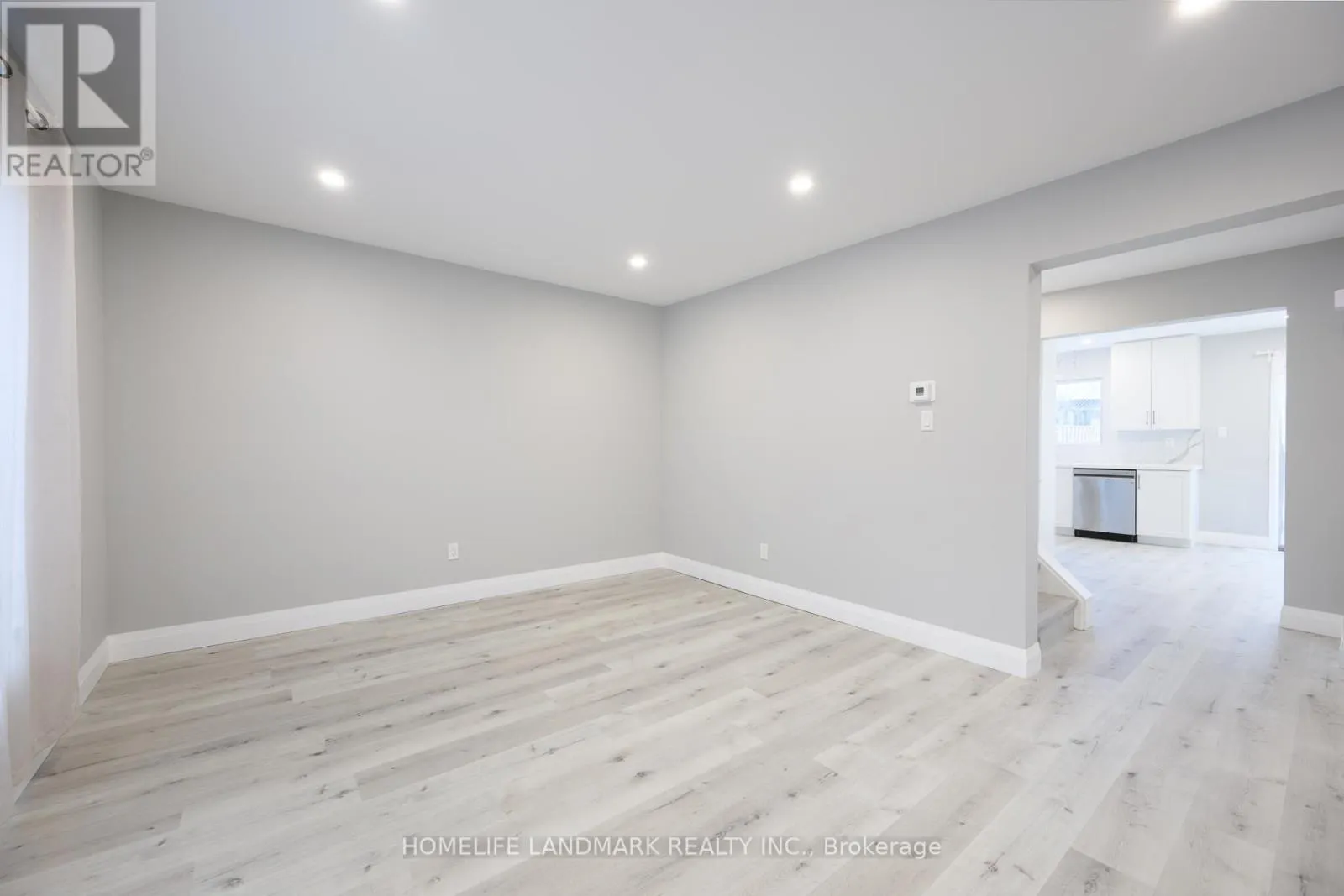 25 WHITE OWL CRESCENT