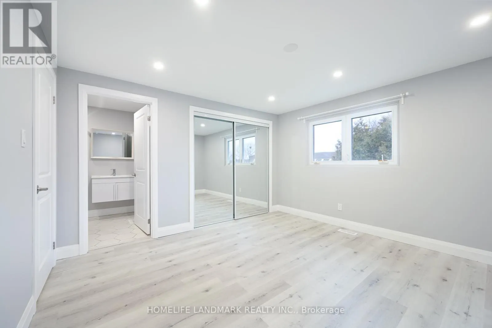 25 WHITE OWL CRESCENT