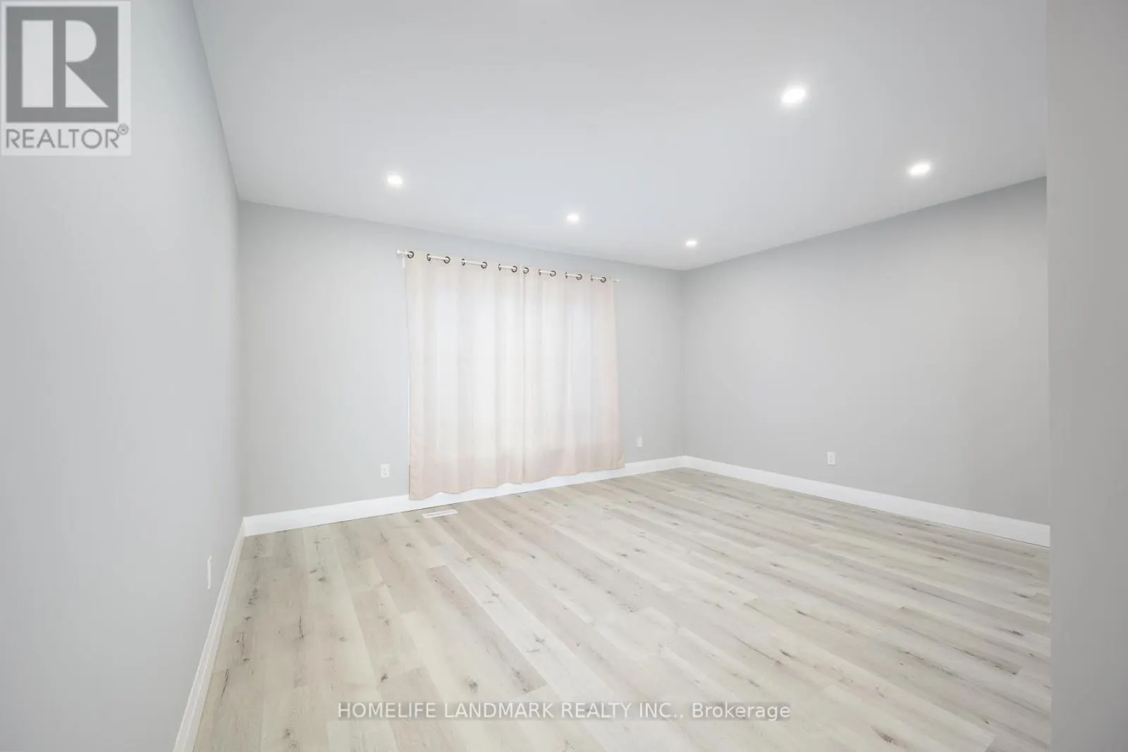 25 WHITE OWL CRESCENT