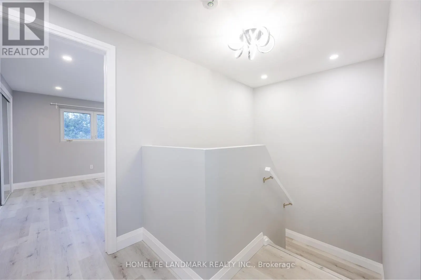 25 WHITE OWL CRESCENT