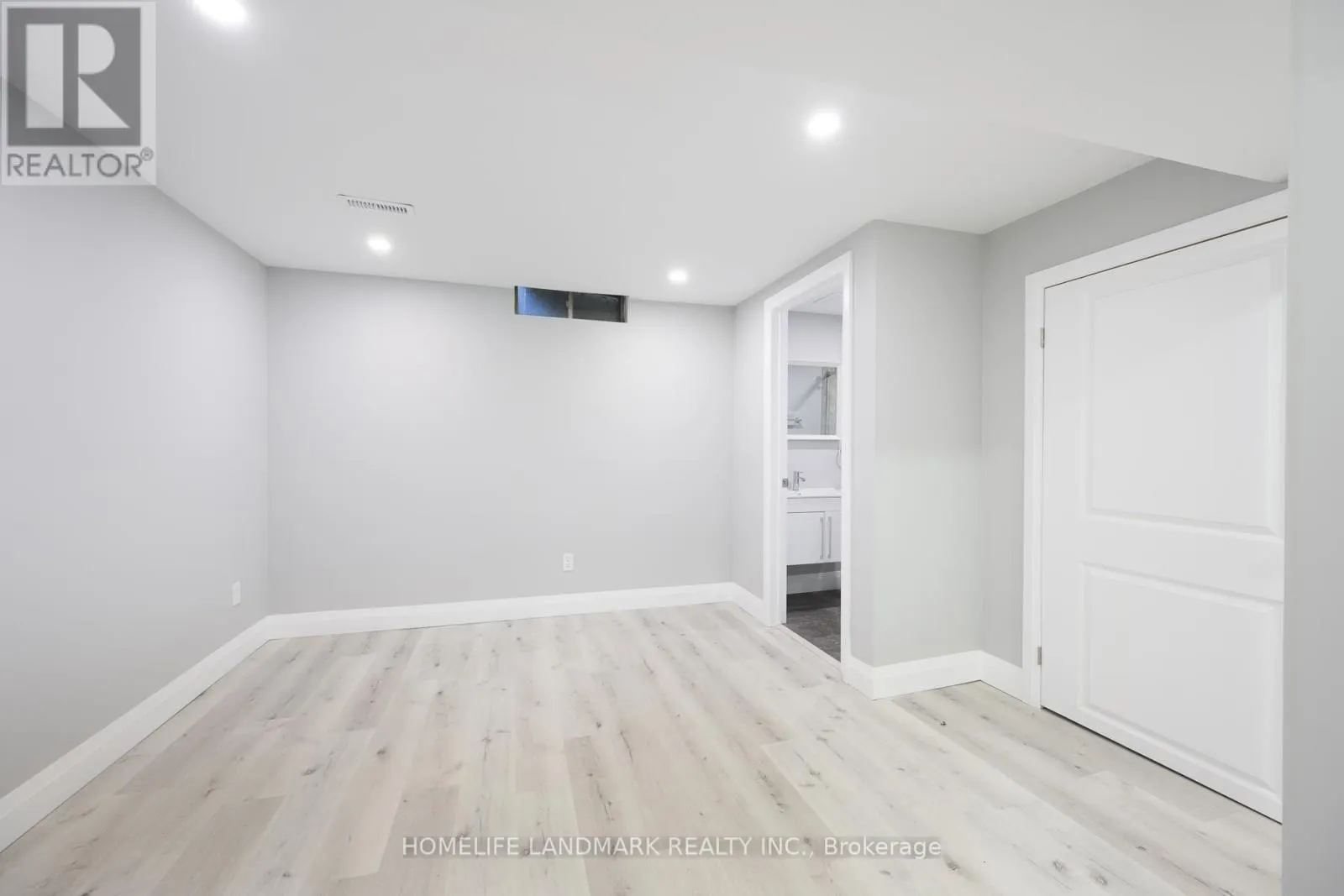 25 WHITE OWL CRESCENT