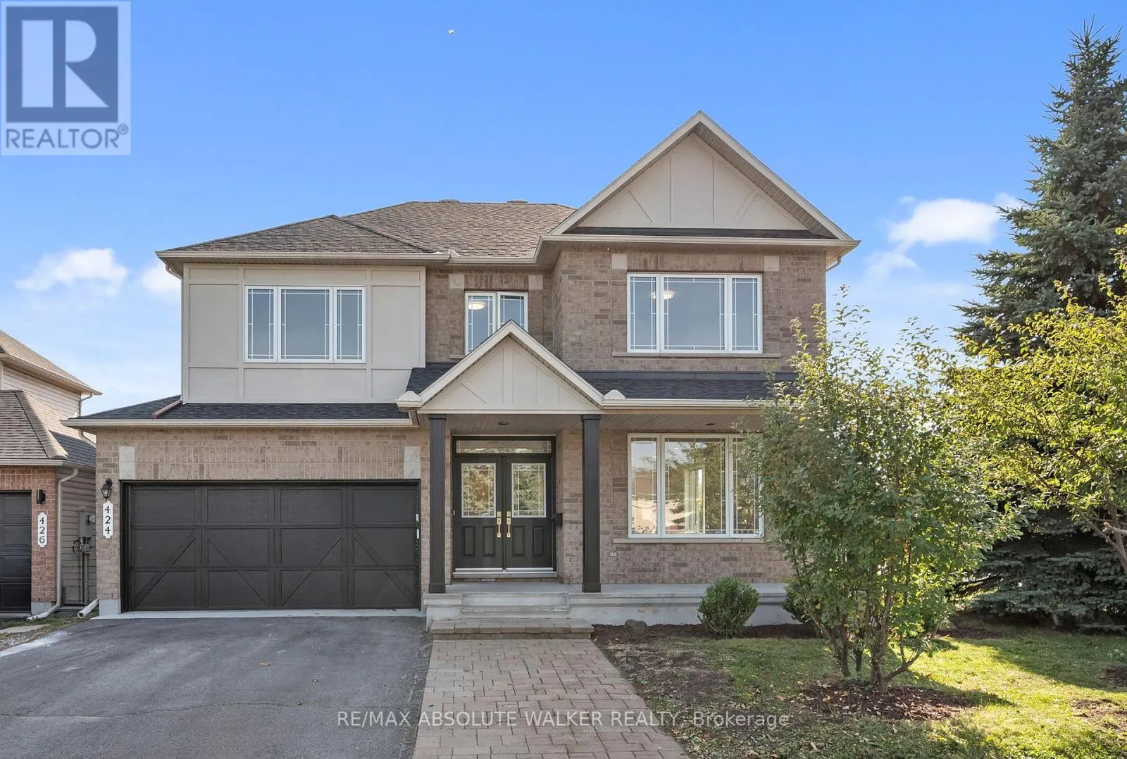 424 NITTANY CRESCENT