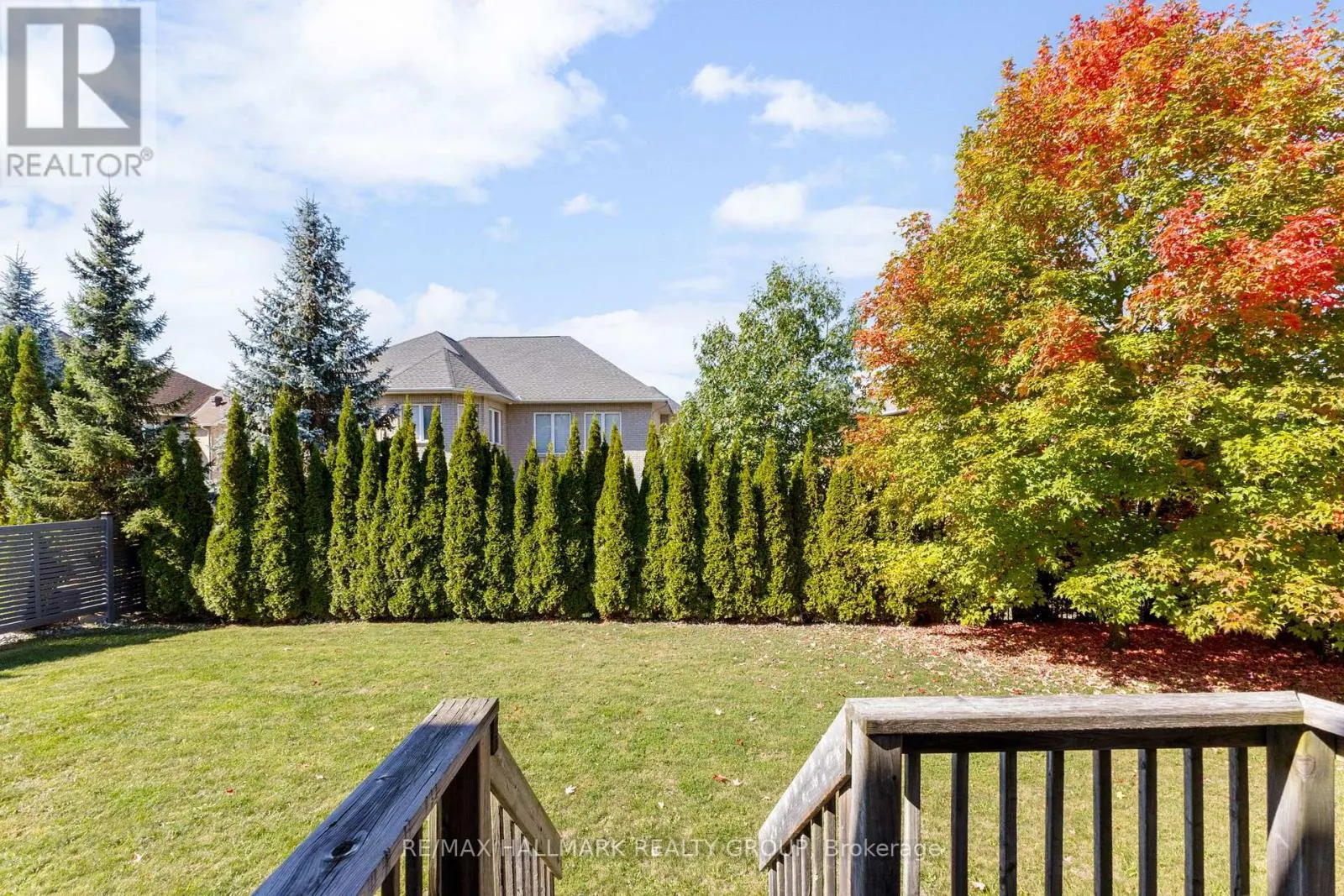 60 WINDING WAY