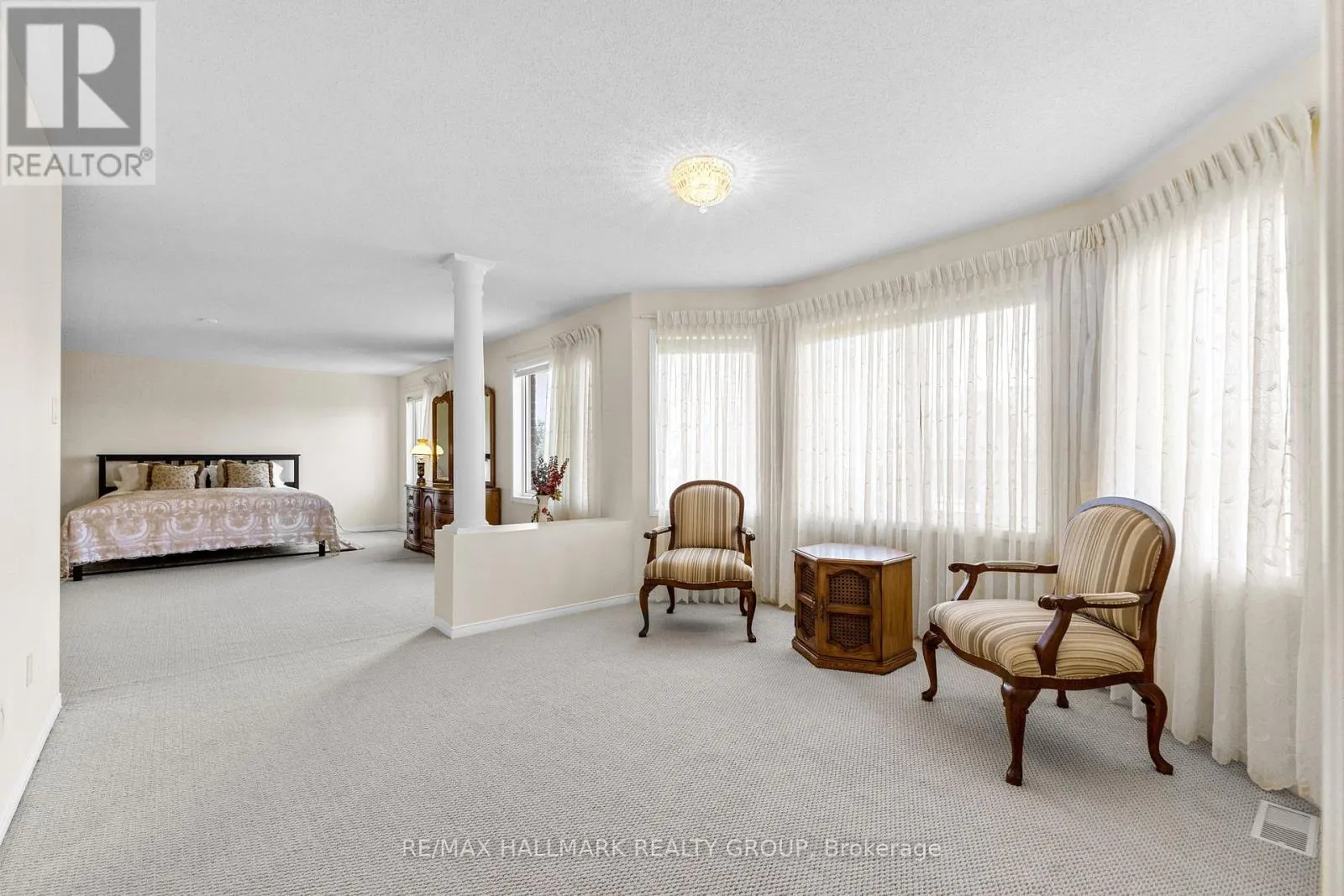 60 WINDING WAY