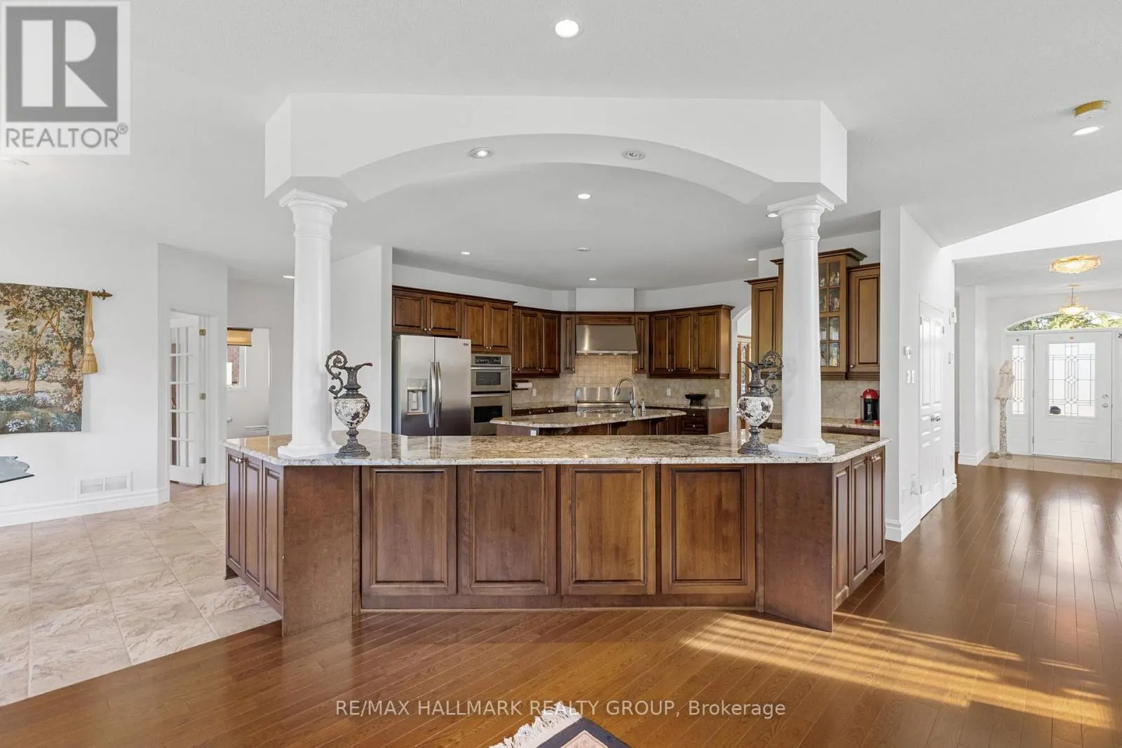 60 WINDING WAY