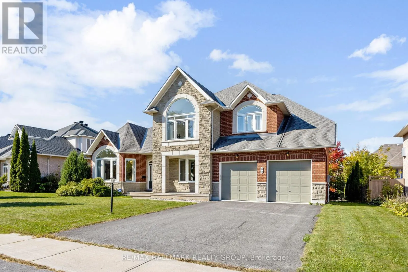 60 WINDING WAY