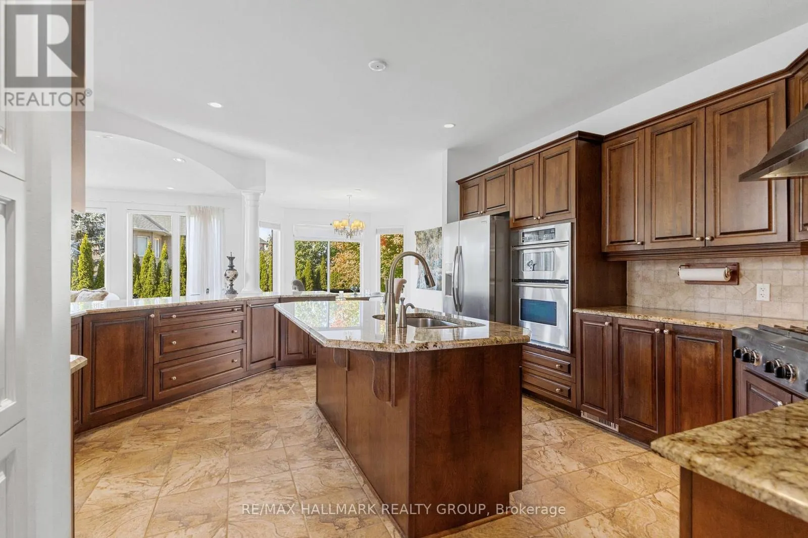 60 WINDING WAY