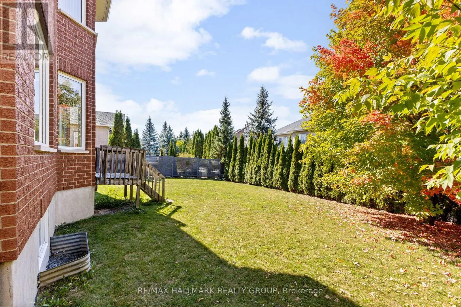 60 WINDING WAY