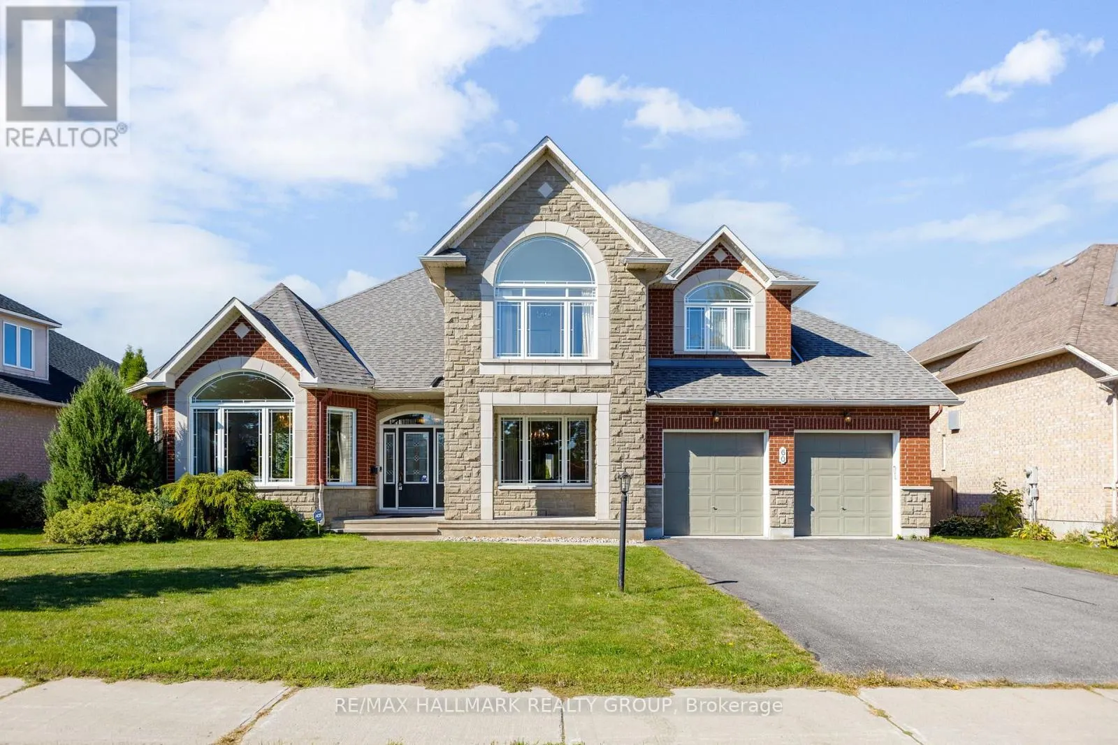 60 WINDING WAY