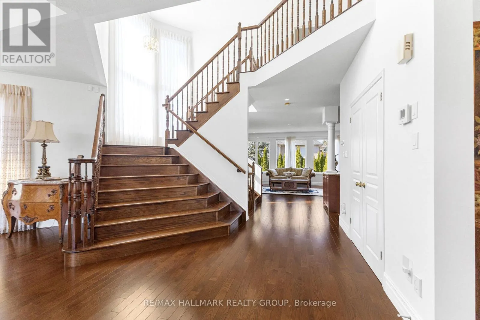 60 WINDING WAY
