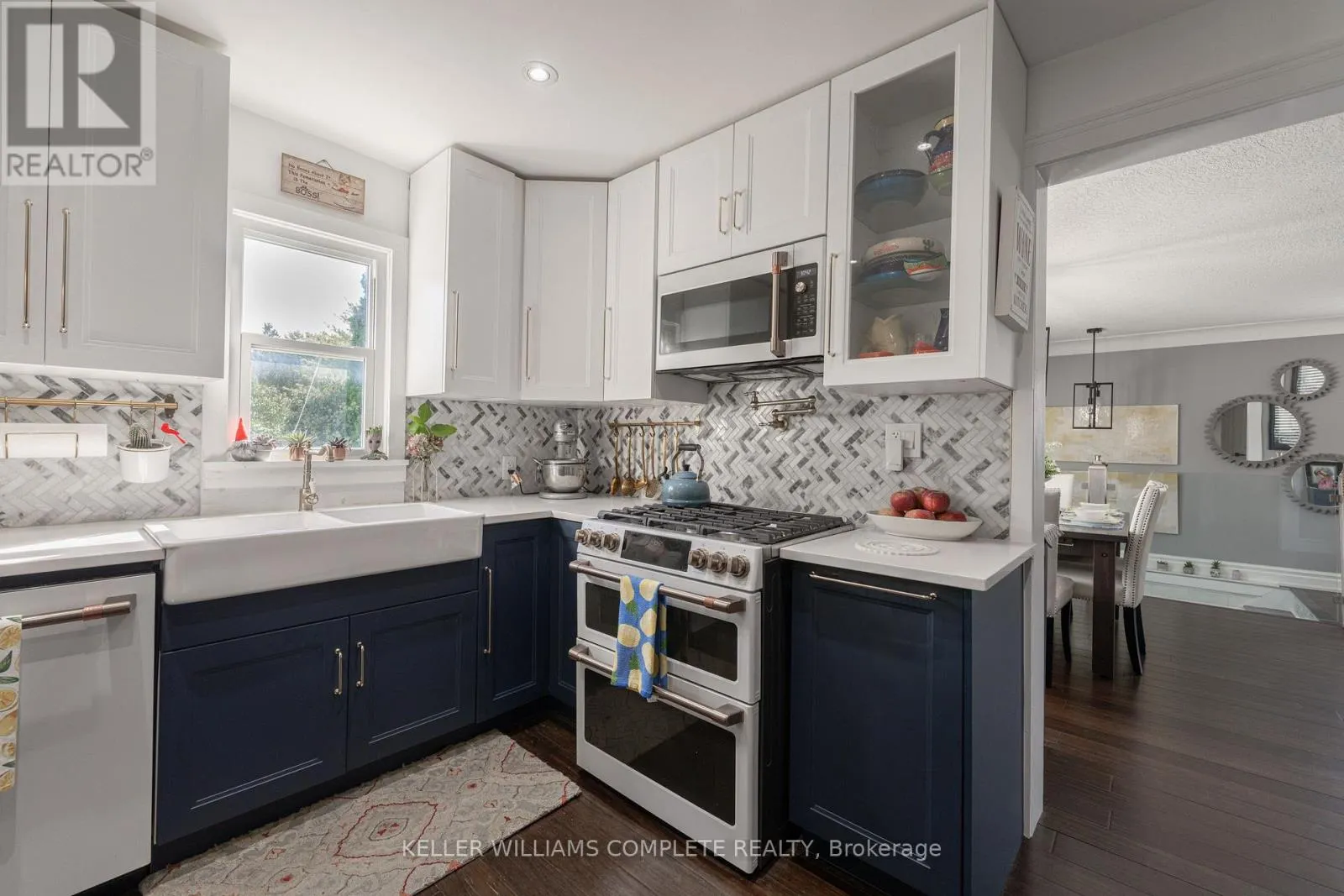 7200 MOUNTAIN ROAD