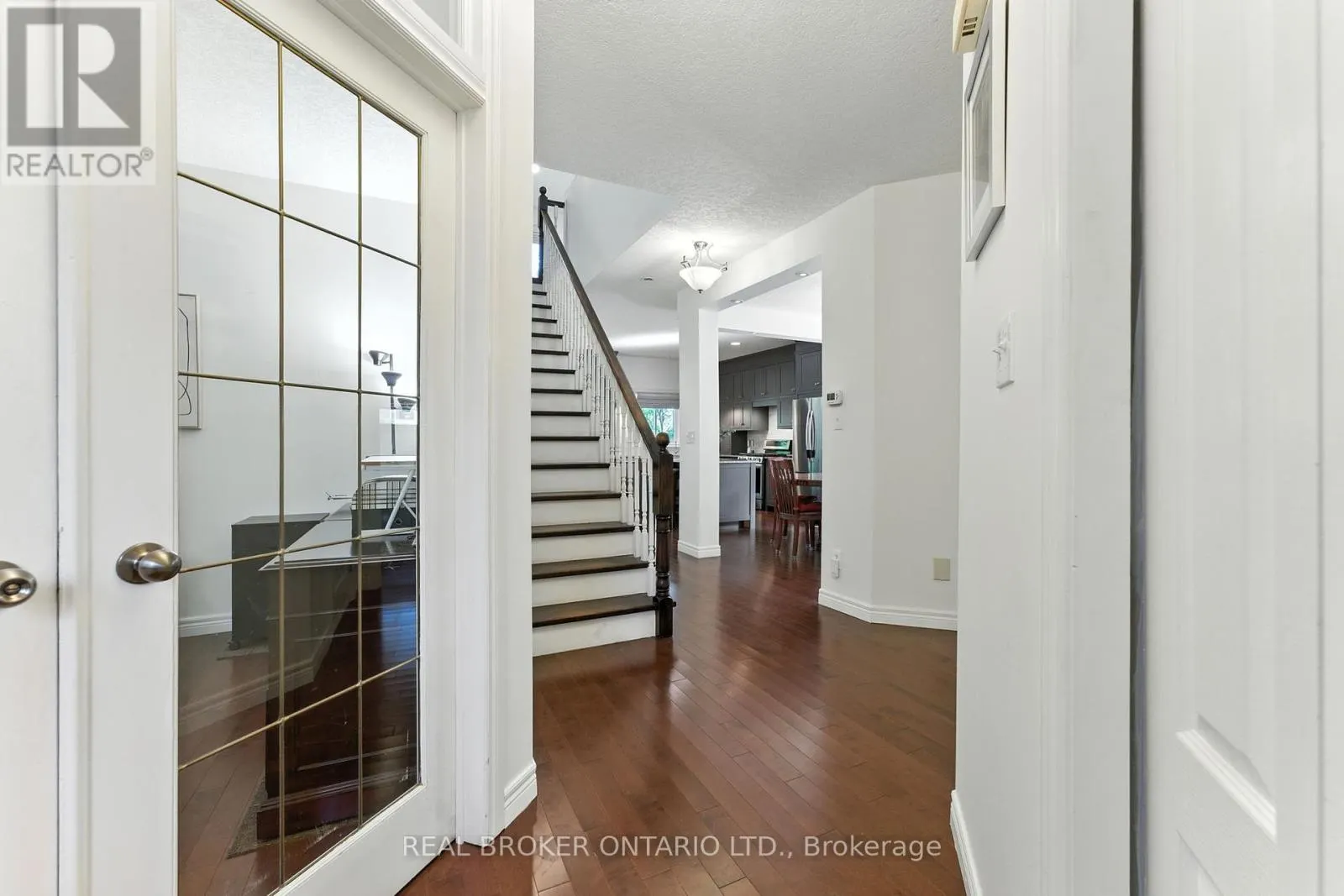 506 EASTBRIDGE BOULEVARD