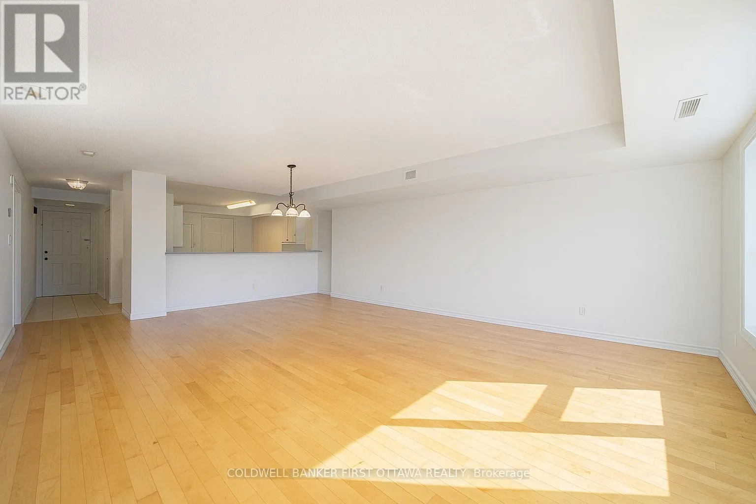 403 - 120 GRANT CARMAN DRIVE