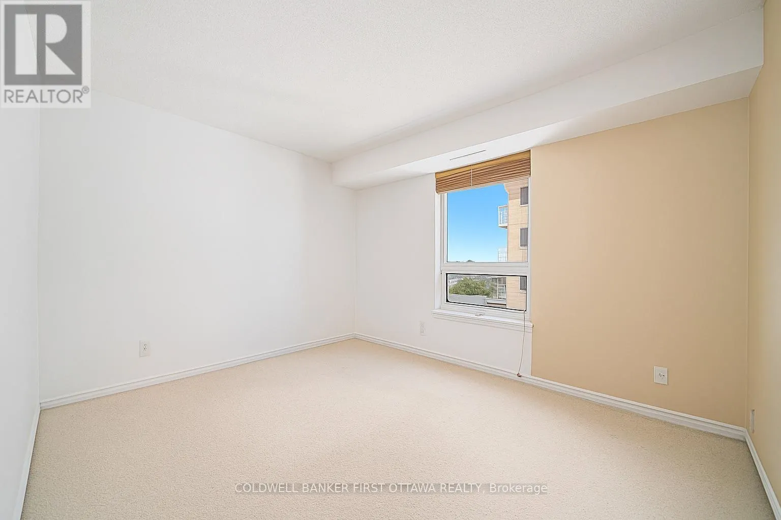 403 - 120 GRANT CARMAN DRIVE