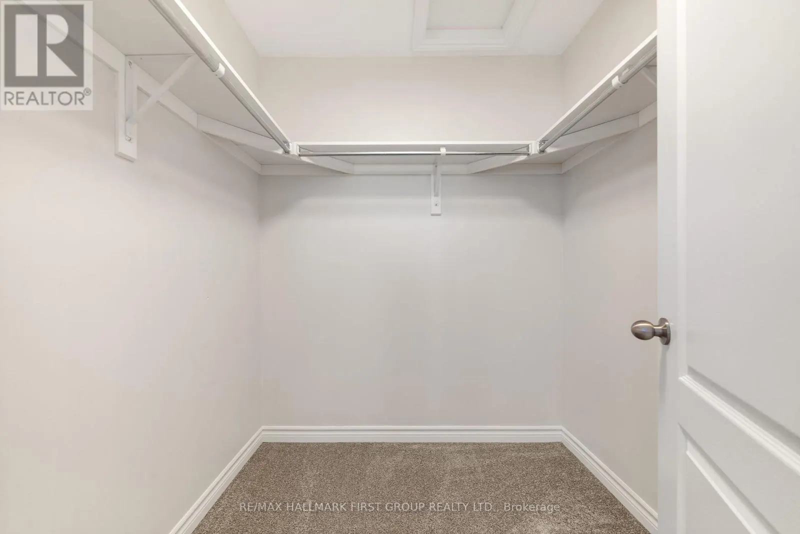 16 TOLMAN STREET