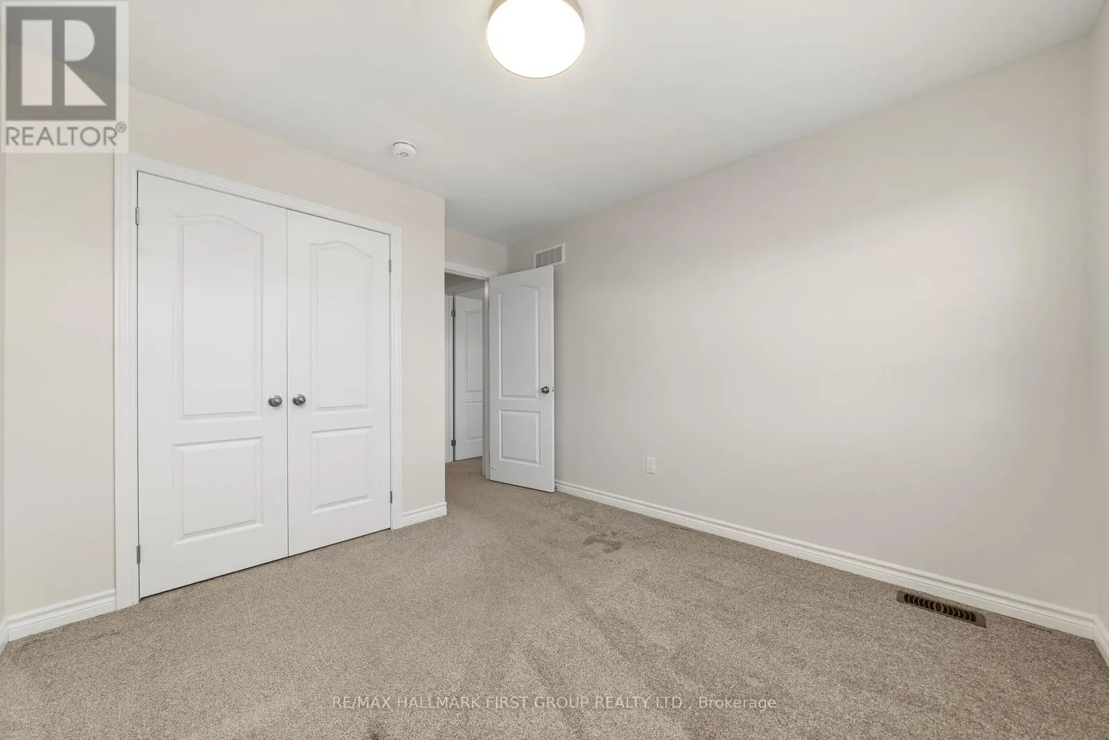 16 TOLMAN STREET