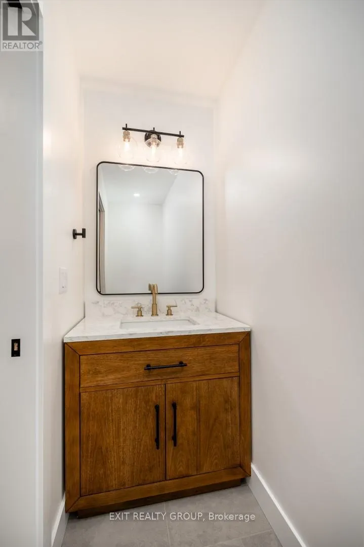 107 FRENCH SETTLEMENT ROAD