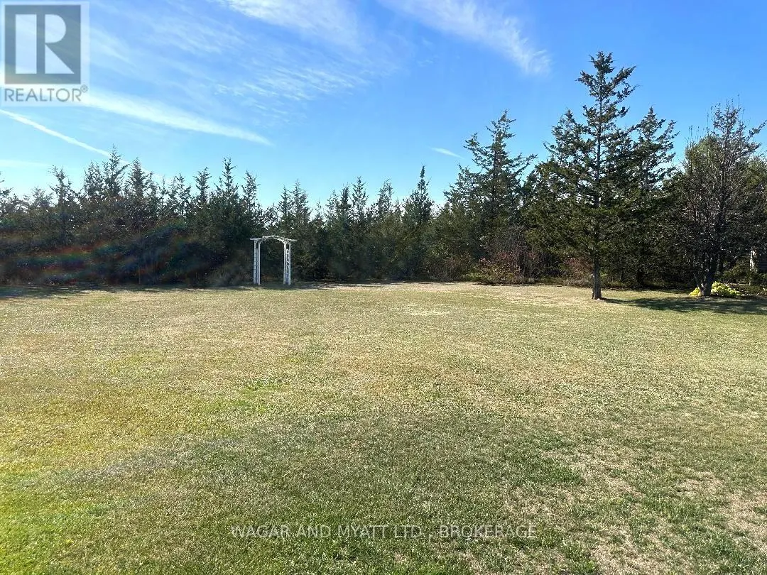 120 PINECREST ROAD S