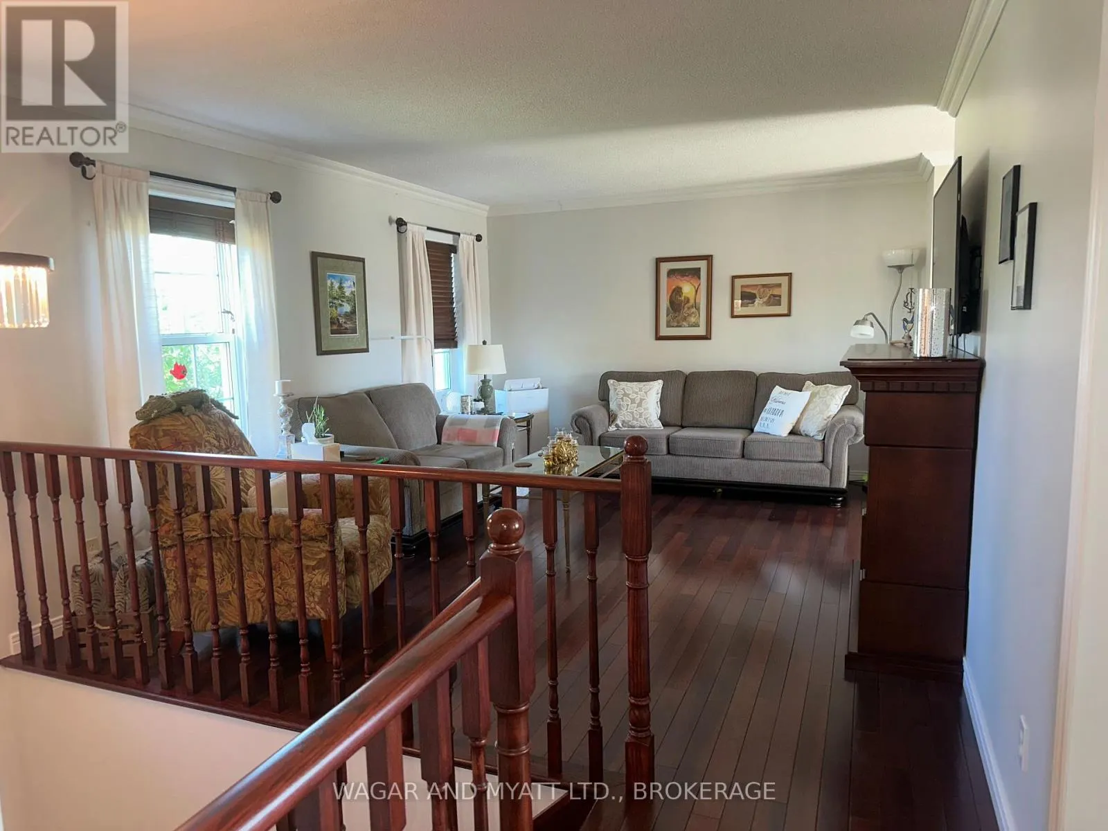120 PINECREST ROAD S