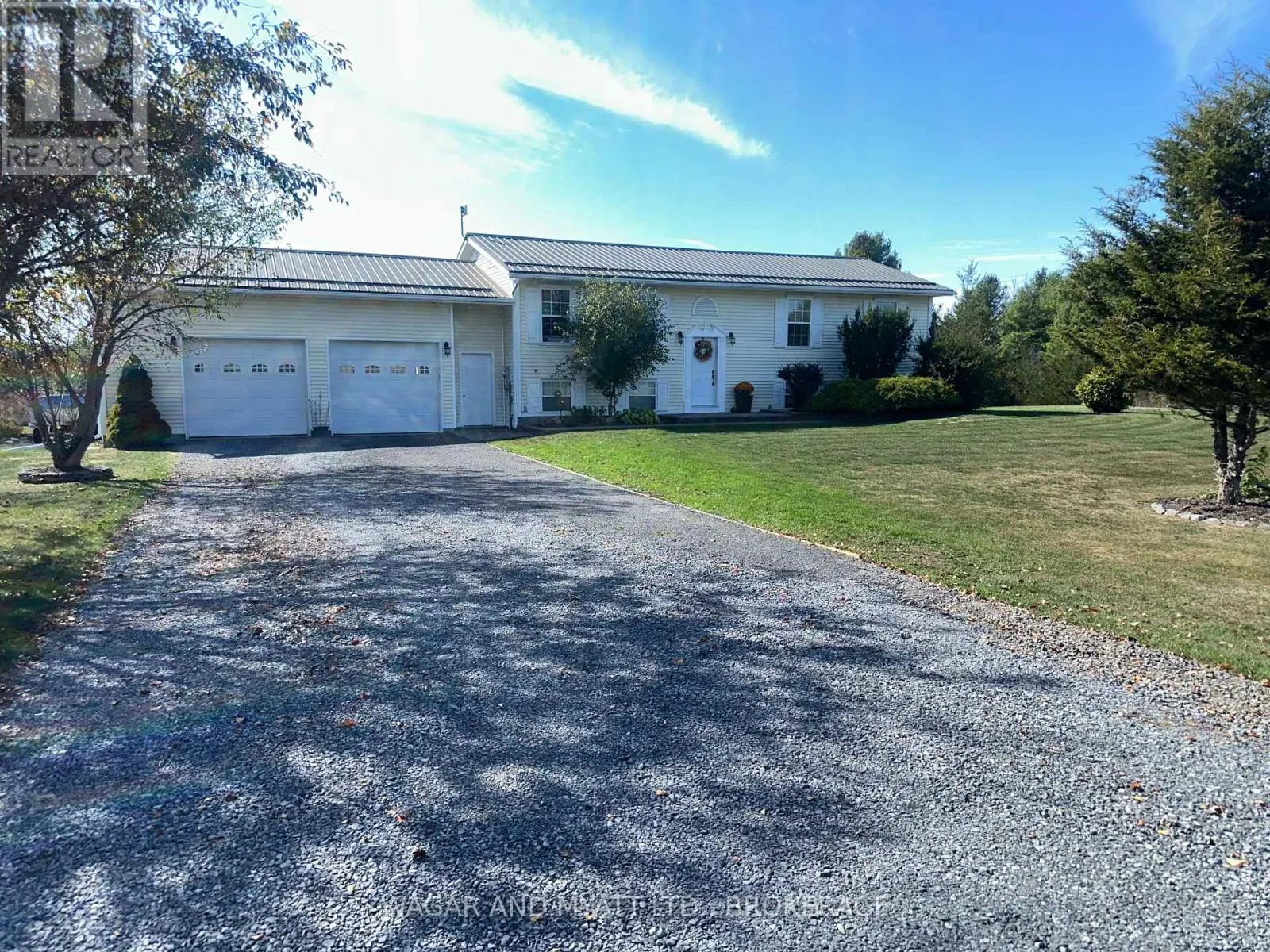 120 PINECREST ROAD S