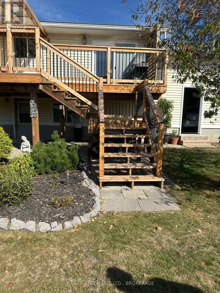 120 PINECREST ROAD S