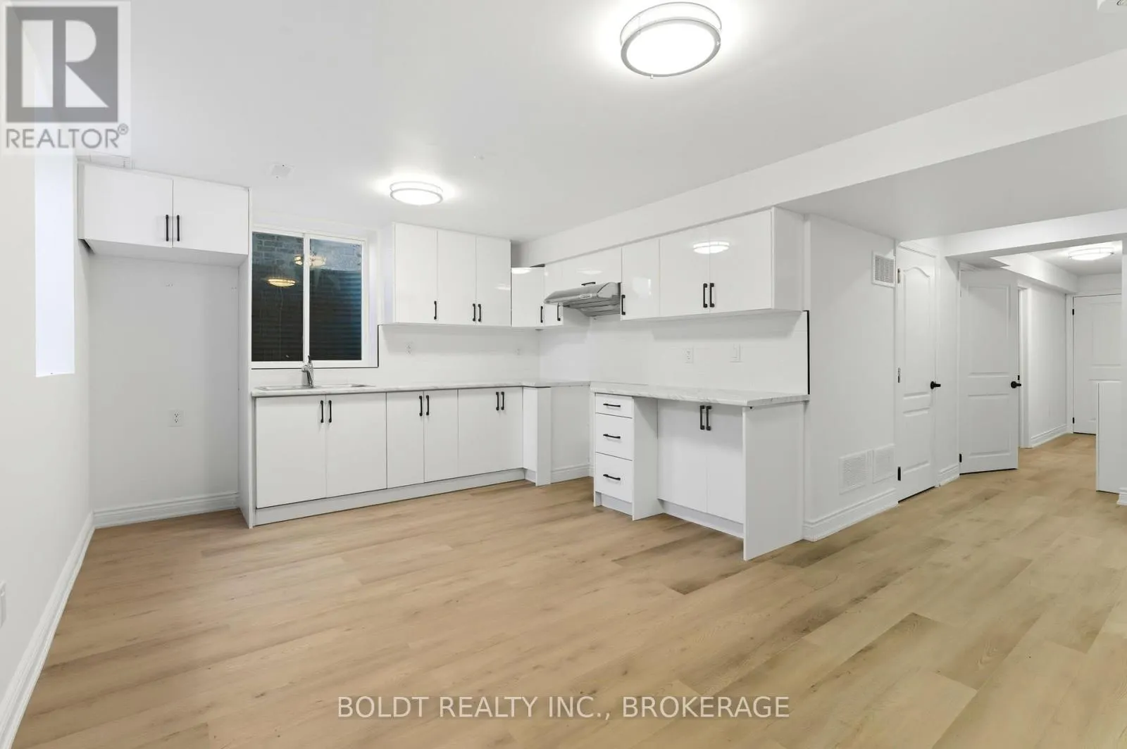8101 BROOKSIDE (LOWER) DRIVE