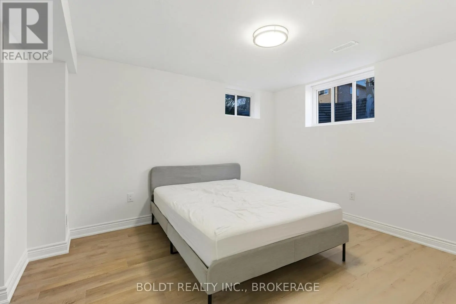 8101 BROOKSIDE (LOWER) DRIVE