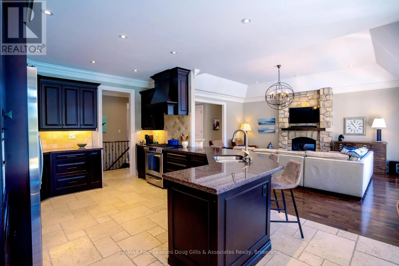 150 RANKINS CRESCENT