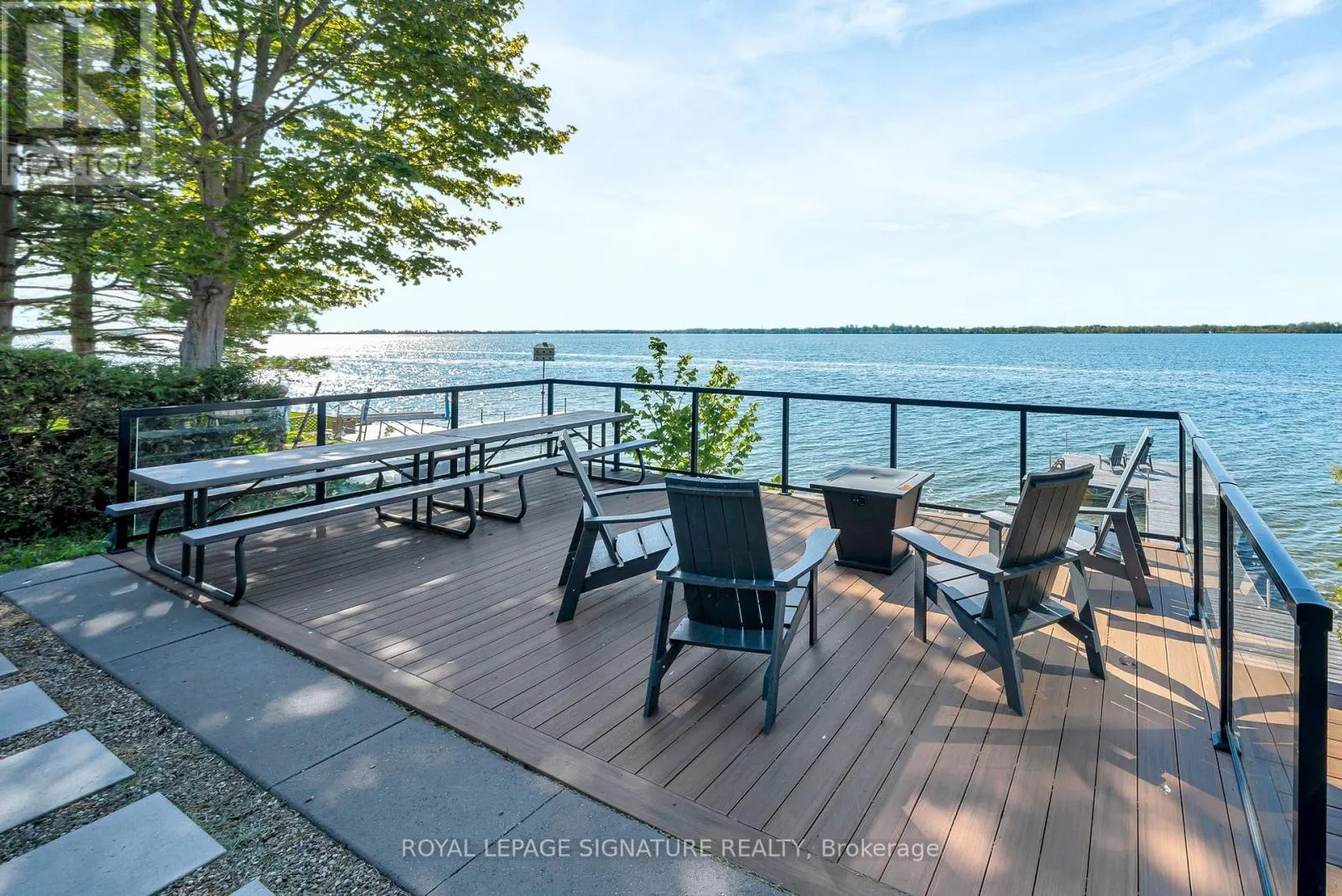 318 ISLAND ROAD