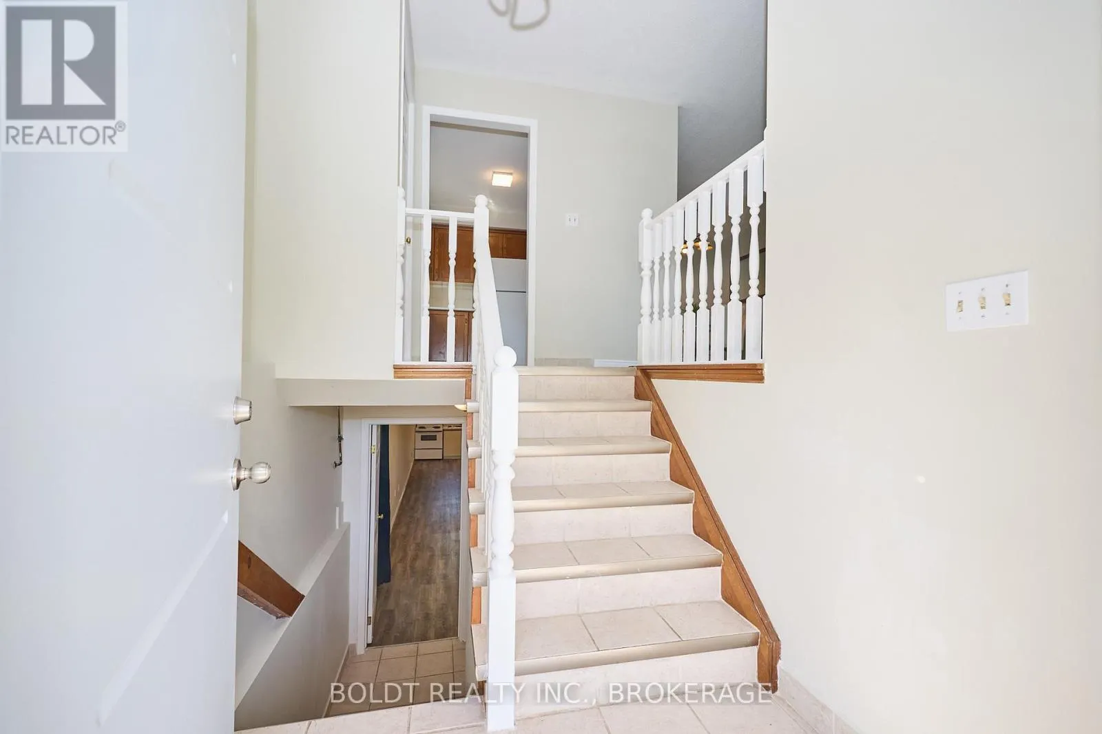 19 COLBORNE STREET