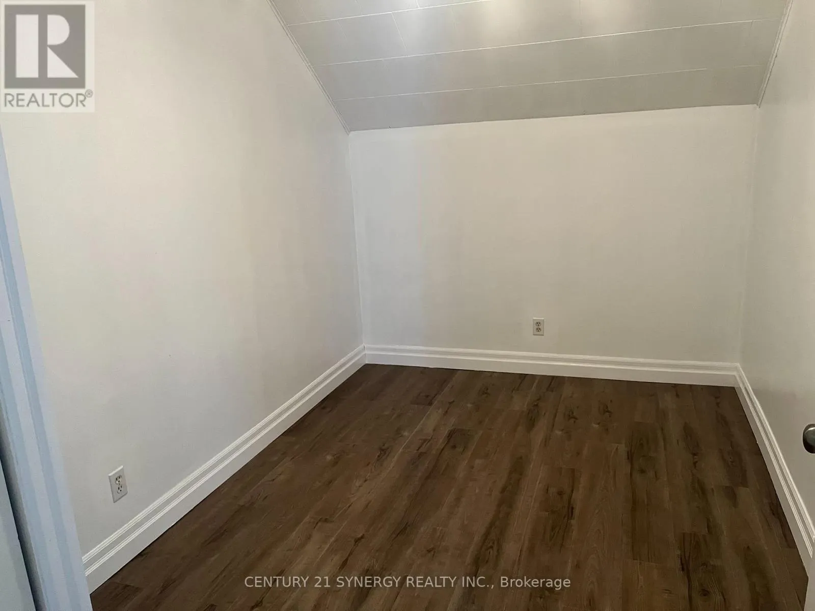 180 RIVER ROAD