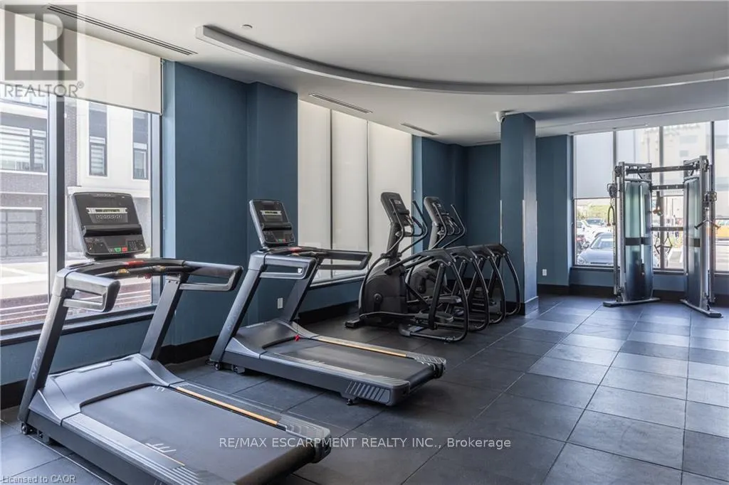 1212 - 385 WINSTON ROAD