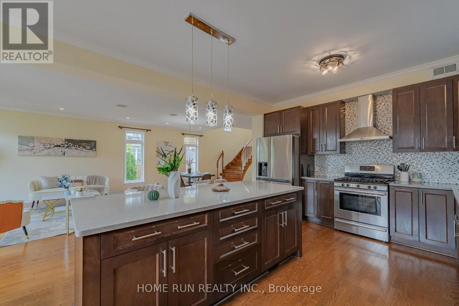 393 GRAMMOND CIRCLE