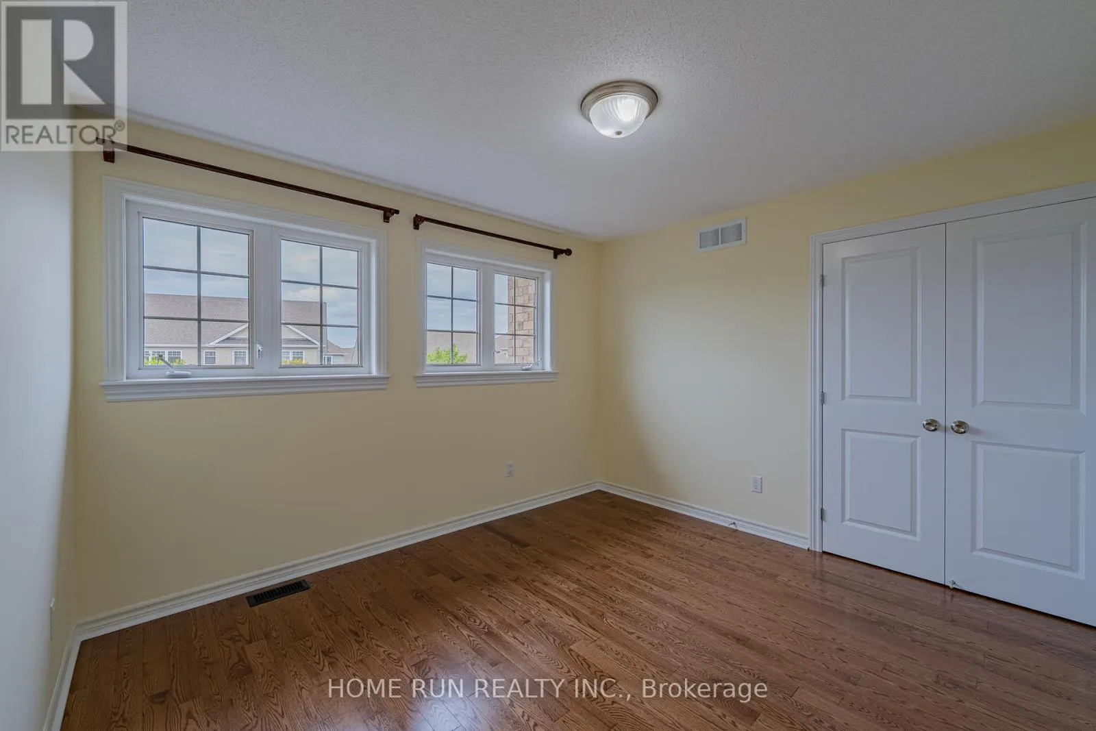 393 GRAMMOND CIRCLE