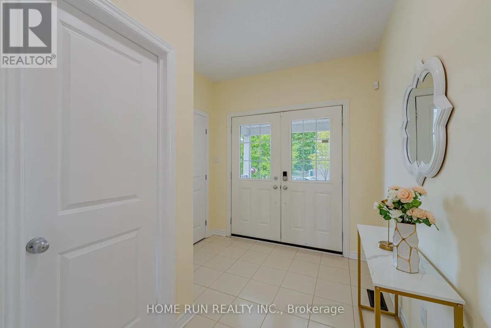 393 GRAMMOND CIRCLE