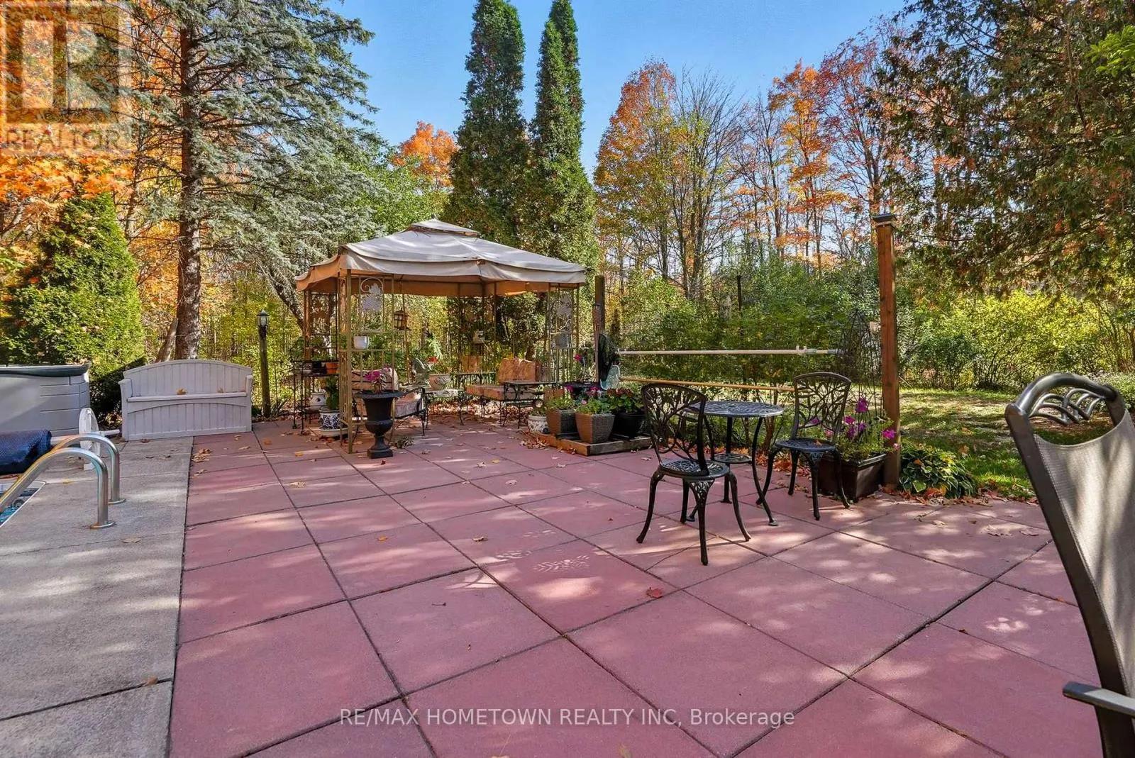 473 AMBERWOOD ROAD
