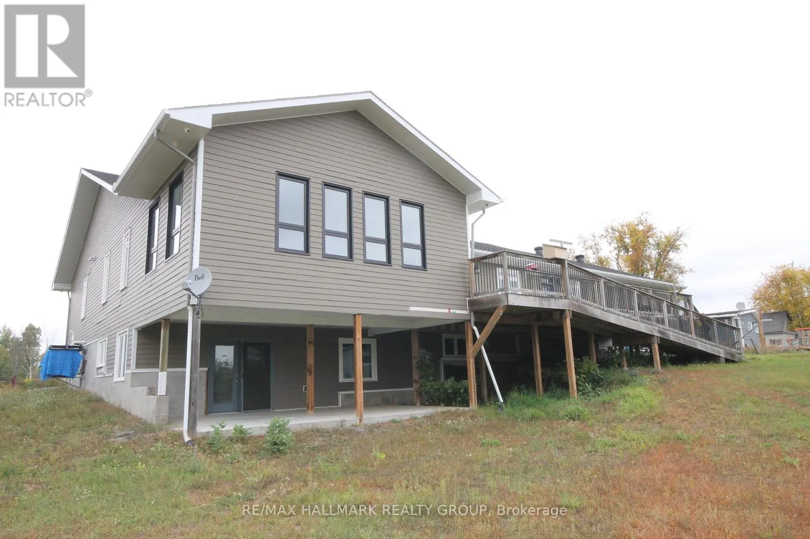 4 MINEVIEW ROAD