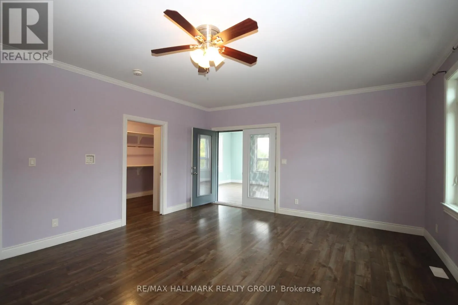 4 MINEVIEW ROAD