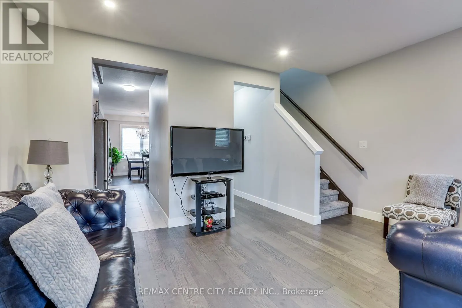 2104 MEADOWGATE BOULEVARD