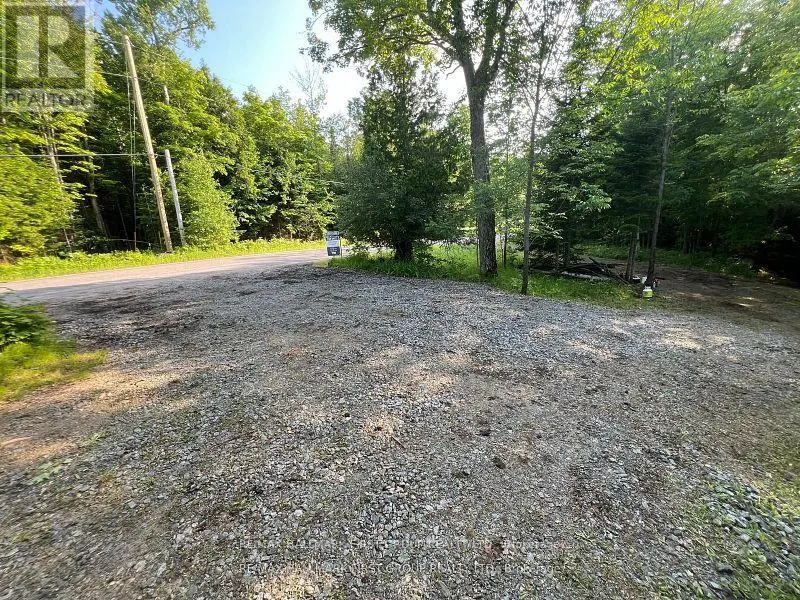 678 CENTREVIEW ROAD