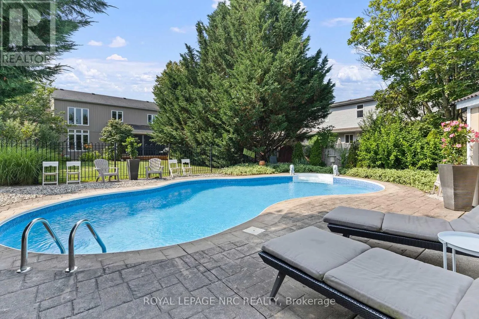 1 KARSAM COURT