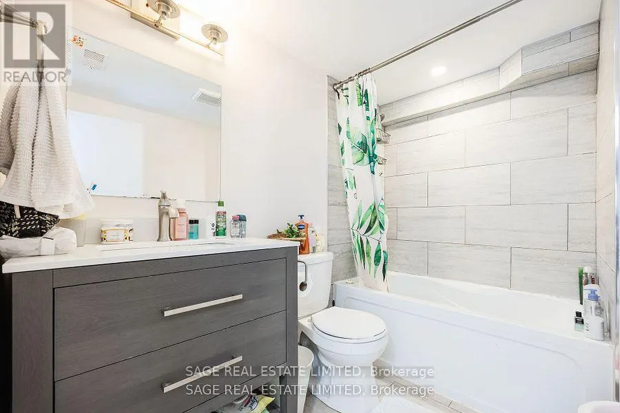 LOWER UNIT - 146 EAST 34TH STREET