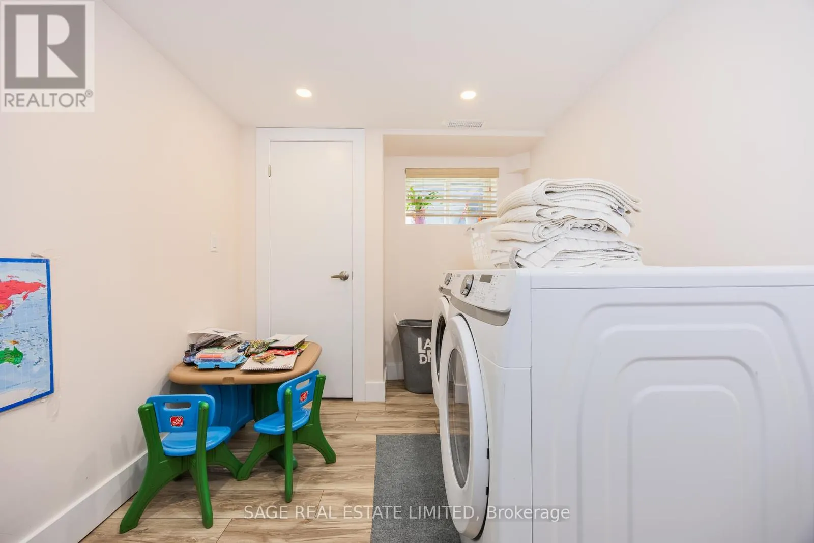 LOWER UNIT - 146 EAST 34TH STREET