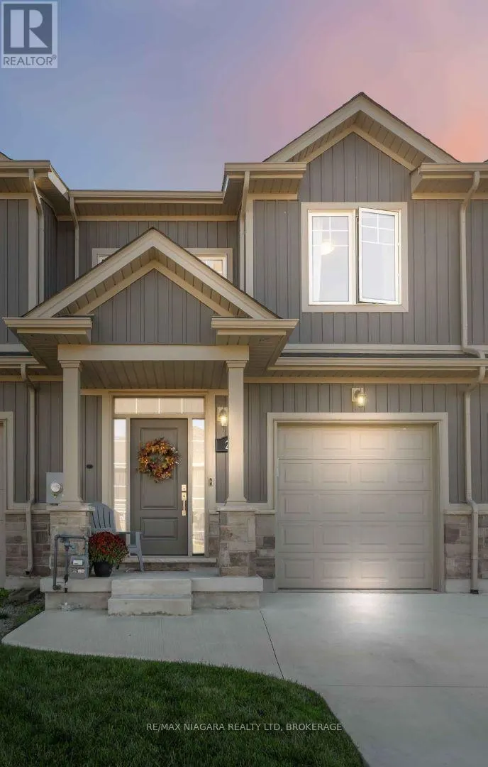 21 LAMB CRESCENT