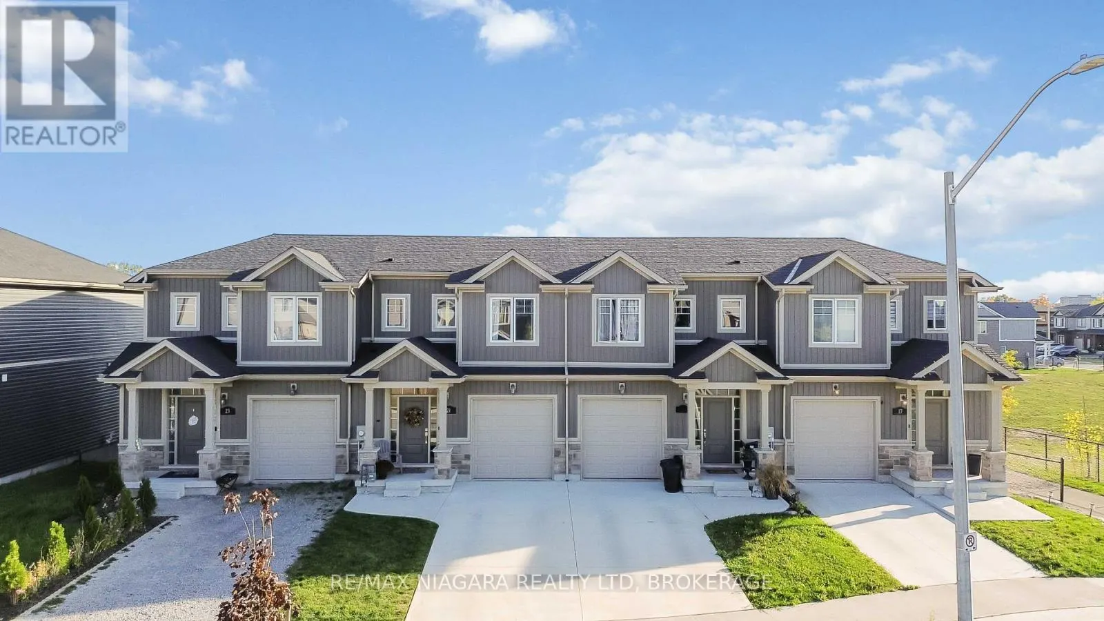 21 LAMB CRESCENT